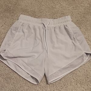 Women's White Athletic Shorts With Liner and Pockets